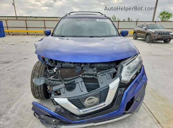 JN8AT2MV4HW024490 2017 NISSAN ROGUE Blue Вид спереду