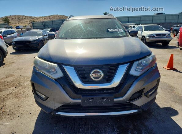JN8AT2MV4JW305372 2018 NISSAN ROGUE Gray Front view