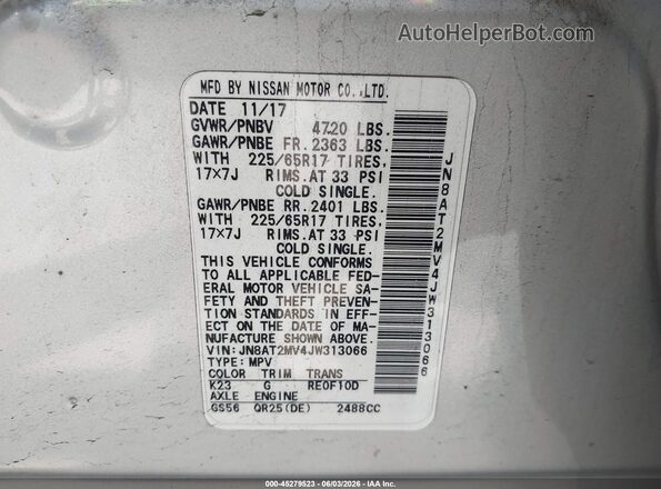 JN8AT2MV4JW313066 2018 NISSAN ROGUE Silver Widok komory silnika