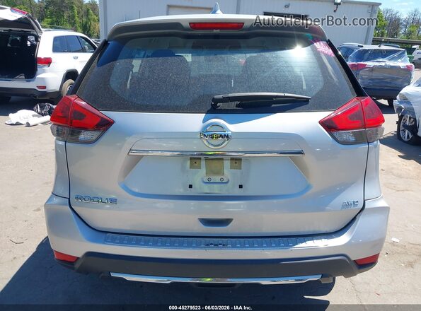 JN8AT2MV4JW313066 2018 NISSAN ROGUE Silver 