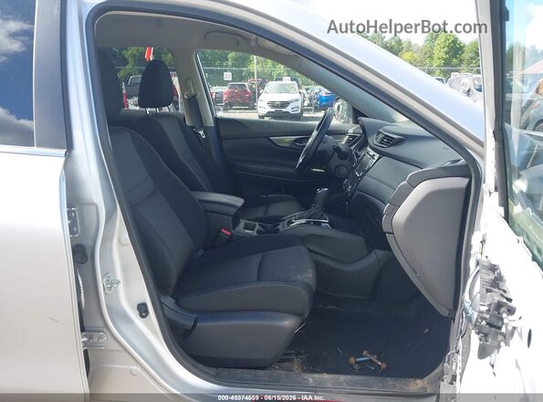JN8AT2MV4LW110729 2020 NISSAN ROGUE Silver Widok wnętrza z przodu