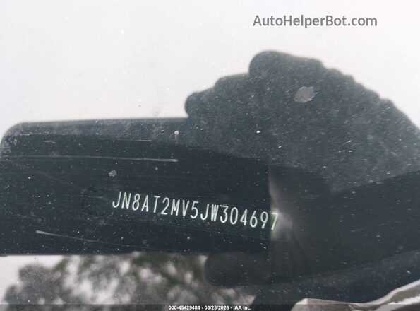 JN8AT2MV5JW304697 2018 NISSAN ROGUE Black 