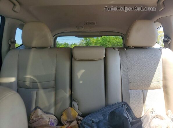 JN8AT2MV6HW274796 2017 NISSAN ROGUE White უკანა სავარძლების ხედი