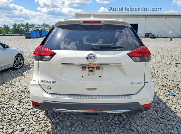 JN8AT2MV6JW319239 2018 NISSAN ROGUE White 