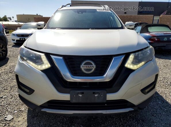 JN8AT2MV6LW109548 2020 NISSAN ROGUE White Front view