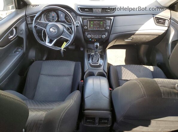 JN8AT2MV6LW109548 2020 NISSAN ROGUE White Dashboard view