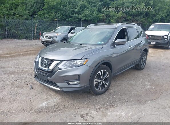JN8AT2MV6LW114782 2020 NISSAN ROGUE Gray წინა მარცხენა ხედი სამი მეოთხედიდან