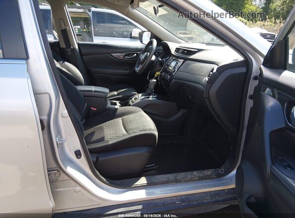 JN8AT2MV7HW255402 2017 NISSAN ROGUE Silver Vista interior delantera
