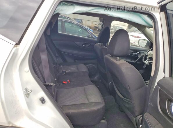 JN8AT2MV8LW118686 2020 NISSAN ROGUE White 