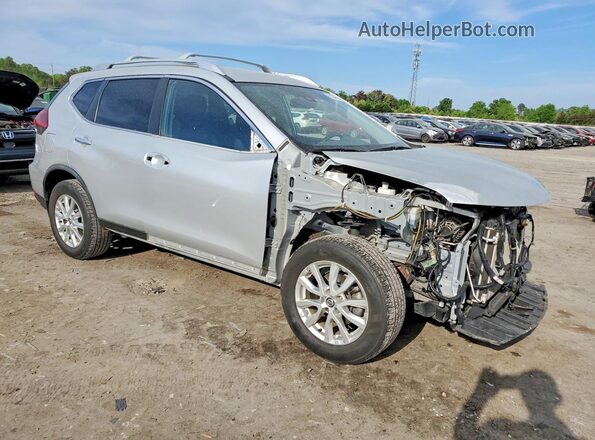 JN8AT2MV8LW130661 2020 NISSAN ROGUE Silver Front right