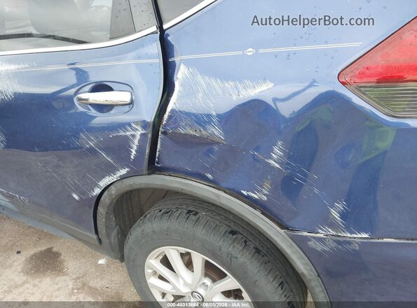JN8AT2MV9HW008057 2017 NISSAN ROGUE Синий Вид спереди