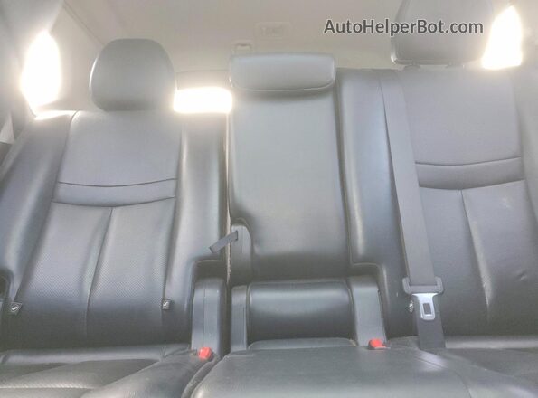 JN8AT2MV9JW327268 2018 NISSAN ROGUE Black Rear seats view