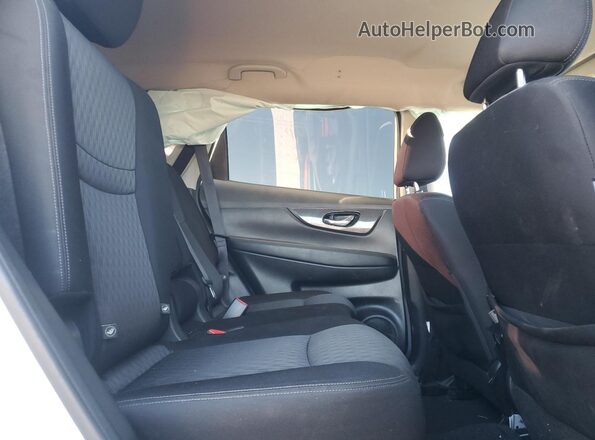 JN8AT2MV9KW374284 2019 NISSAN ROGUE White Vista interior trasera