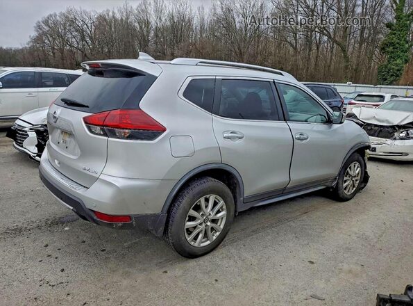 JN8AT2MV9LW134718 2020 NISSAN ROGUE Silver უკანა მარჯვენა