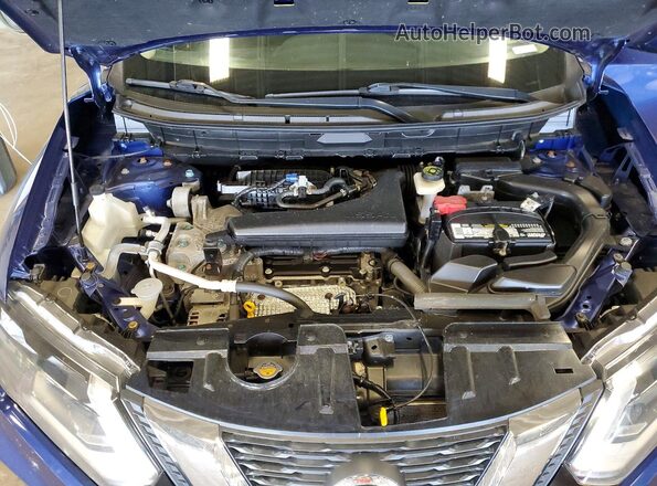 JN8AT2MVXHW013106 2017 NISSAN ROGUE Blue Engine compartment view