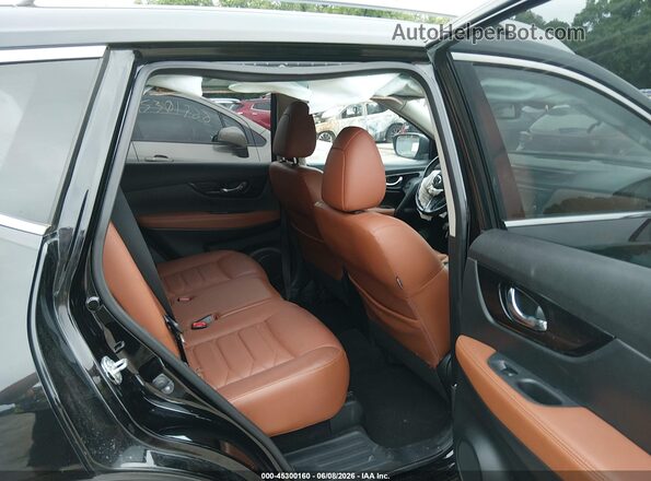 JN8AT2MVXHW024347 2017 NISSAN ROGUE Black Widok naklejki z numerem VIN