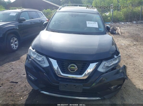 JN8AT2MVXJW349019 2018 NISSAN ROGUE Black Rear interior view