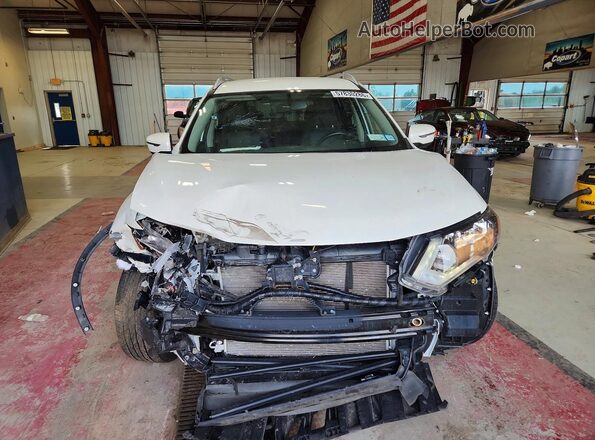 JN8AT2MVXJW349621 2018 NISSAN ROGUE White Vista frontal