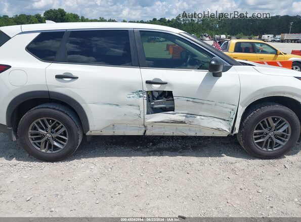 JN8AT3AA4MW001891 2021 NISSAN ROGUE White Vista interior trasera