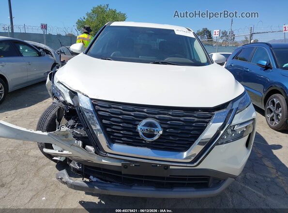 JN8AT3BA1MW014984 2021 NISSAN ROGUE Белый Вид щитка приборов
