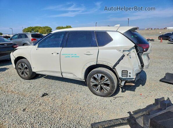 JN8AT3BA2MW017022 2021 NISSAN ROGUE Белый 