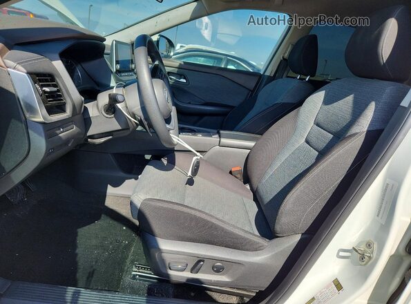 JN8AT3BA2MW017022 2021 NISSAN ROGUE Белый 