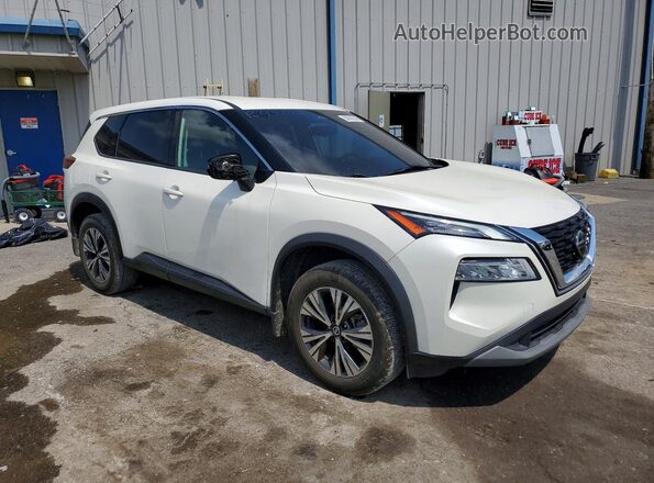 JN8AT3BA7MW011278 2021 NISSAN ROGUE White Передня права чверть
