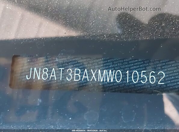 JN8AT3BAXMW010562 2021 NISSAN ROGUE Silver Engine compartment view