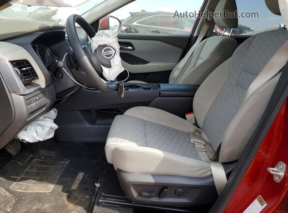 JN8AT3BB5MW220110 2021 NISSAN ROGUE Красный Вид салона спереди