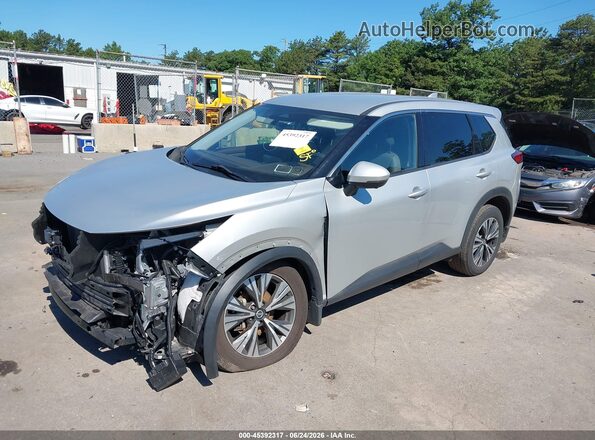 JN8AT3BB8MW233465 2021 NISSAN ROGUE Silver Առջևի ձախ երեք քառորդ տեսարան