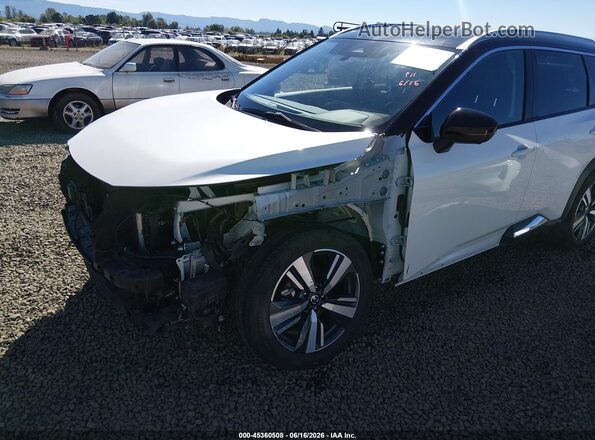 JN8AT3CB8MW231827 2021 NISSAN ROGUE White Front view