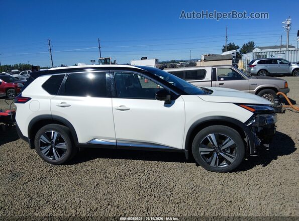JN8AT3CB8MW231827 2021 NISSAN ROGUE White 360 interior view