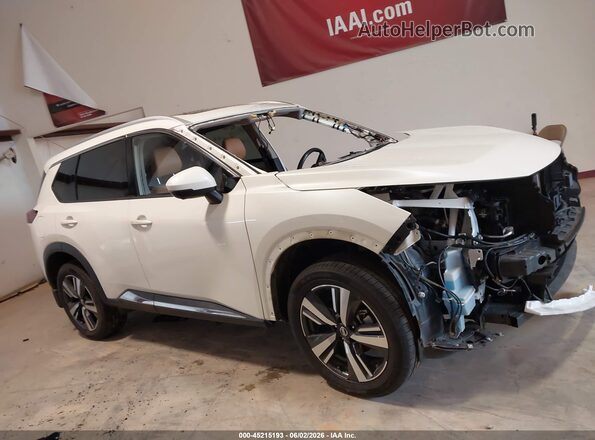 JN8AT3DD2MW318932 2021 NISSAN ROGUE White Vista interior trasera