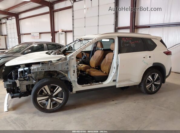 JN8AT3DD2MW318932 2021 NISSAN ROGUE White Vista interior de 360 grados