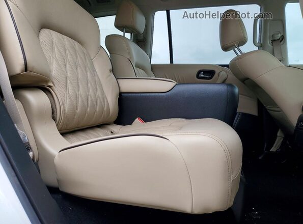 JN8AY2DA3R9415189 2024 NISSAN ARMADA White Սալոնի հետևի տեսք