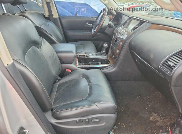JN8AZ2NF2H9646980 2017 INFINITI QX80 Серебряный Вид салона спереди