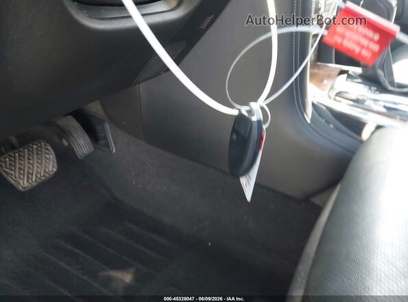 JN8AZ2NF9K9685251 2019 INFINITI QX80 Silver Dashboard view