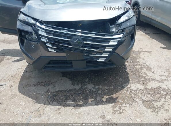 JN8BT3BA1RW353255 2024 NISSAN ROGUE Gray Front view