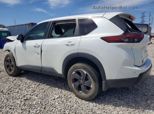 JN8BT3BA2RW002256 2024 NISSAN ROGUE White Հետևի ձախ
