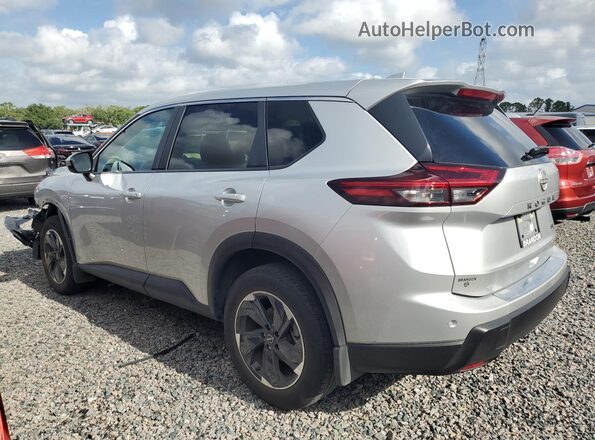 JN8BT3BA2RW002452 2024 NISSAN ROGUE Silver Հետևի ձախ