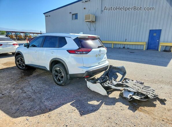 JN8BT3BA4RW362449 2024 NISSAN ROGUE White 