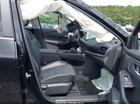 JN8BT3BA5SW008784 2025 NISSAN ROGUE Black Սալոնի դիմացի տեսք