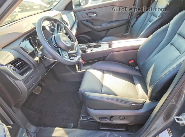 JN8BT3BA6PW411907 2023 NISSAN ROGUE Gray Вид салону спереду