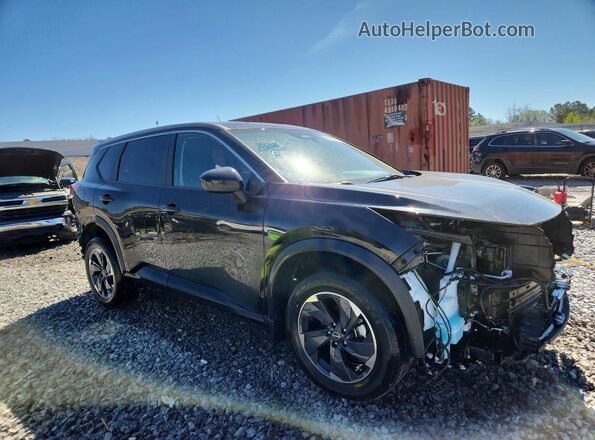 JN8BT3BA8RW361854 2024 NISSAN ROGUE Черный Передняя правая четверть