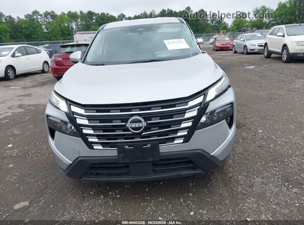 JN8BT3BA8SW008052 2025 NISSAN ROGUE Silver Vista del cuadro de instrumentos