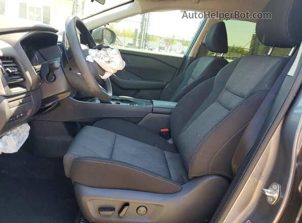 JN8BT3BAXRW360821 2024 NISSAN ROGUE Gray Вид салону спереду