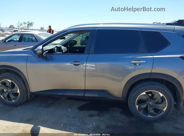 JN8BT3BAXSW002138 2025 NISSAN ROGUE Gray 360 interior view