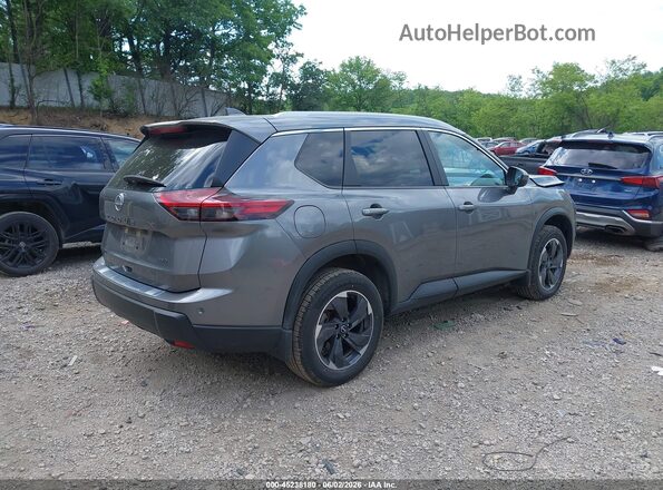 JN8BT3BB0SW410446 2025 NISSAN ROGUE Gray Trasero derecho
