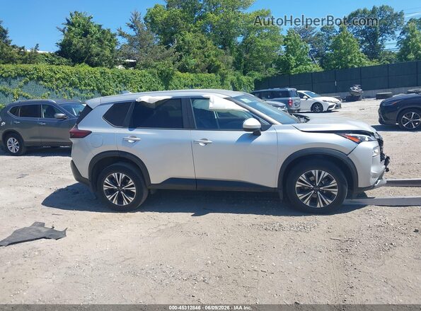 JN8BT3BB3PW472558 2023 NISSAN ROGUE Gray Widok wnętrza z tyłu