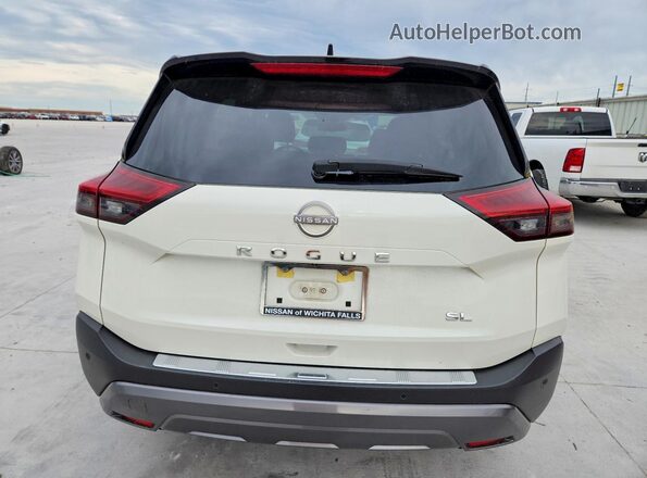 JN8BT3CAXPW419071 2023 NISSAN ROGUE Beige Вид ззаду